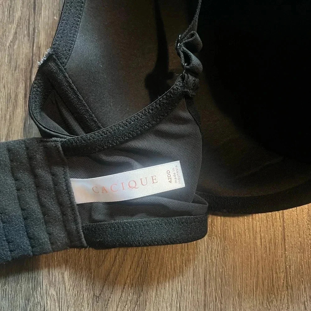 Lane Bryant Cacique Cooling Plunge Bra Black - Picture 3 of 3